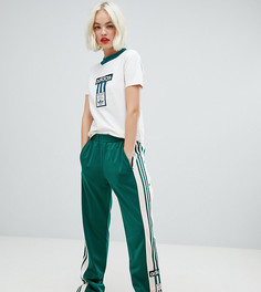 Зеленые брюки на кнопках с тремя полосками и логотипом adidas Originals - Зеленый