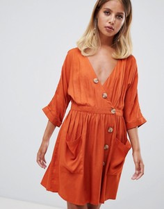 Повседневное платье с карманами и пуговицами ASOS DESIGN - Красный