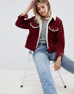 Малиновая вельветовая куртка с меховым воротником ASOS DESIGN - Красный