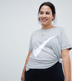 Серая футболка Nike Plus - Серый