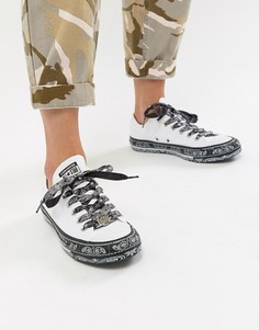 Низкие кроссовки с черно-белым платочным принтом Converse X Miley Cyrus Chuck Taylor All Star - Белый