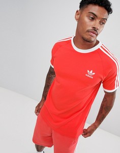Красная футболка adidas Originals California DV2552 - Красный