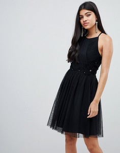 Черное короткое приталенное платье с плиссировкой Little Mistress - Черный
