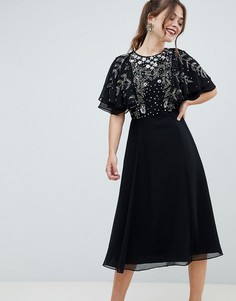 Платье миди с рукавами клеш и цветочной отделкой ASOS DESIGN - Черный