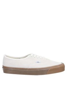 Низкие кеды и кроссовки Vans