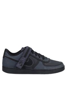 Низкие кеды и кроссовки Nike