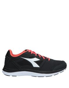 Низкие кеды и кроссовки Diadora