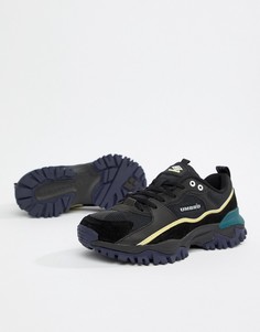 Umbro Bumpy Trainers in Black - Черный