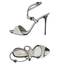 Сандалии Gianvito Rossi