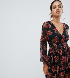 Короткое приталенное платье из шифона с цветочным принтом Missguided - Красный