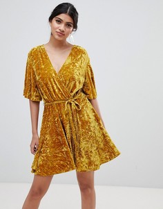 Бархатное платье с запахом Glamorous - Желтый