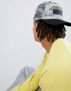 Камуфляжная бейсболка Mitchell & Ness 110 - Серый