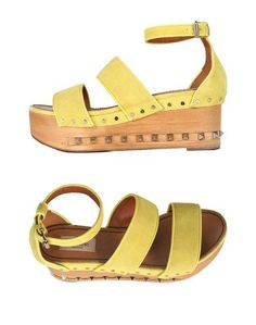 Сандалии Valentino Garavani