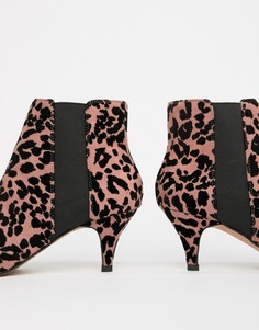Ботинки челси на каблуке-рюмочке ASOS DESIGN Ramona - Розовый