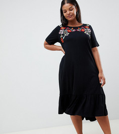 Платье-футболка миди с вышивкой и асимметричным краем ASOS DESIGN Curve - Черный