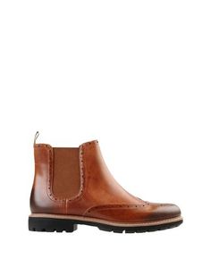 Полусапоги и высокие ботинки Clarks