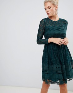 Короткое приталенное платье с кружевом ASOS DESIGN - Зеленый