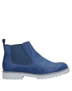 Полусапоги и высокие ботинки Martina