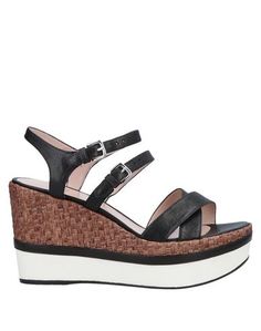 Сандалии Stuart Weitzman