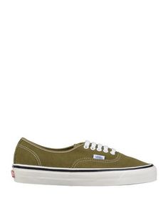 Низкие кеды и кроссовки Vans