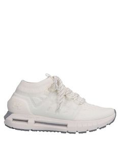 Низкие кеды и кроссовки Under Armour