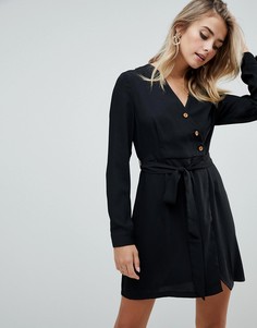 Черное короткое приталенное платье на пуговицах PrettyLittleThing - Черный