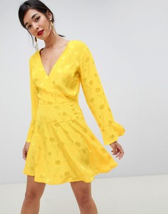 Жаккардовое приталенное платье мини ASOS DESIGN - Желтый