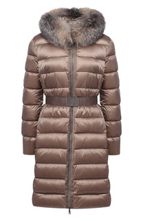 Пуховик с поясом и меховой отделкой капюшона Moncler