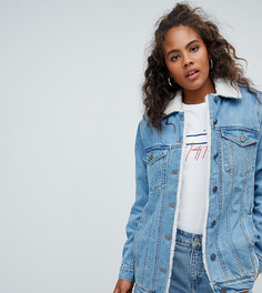 Синяя джинсовая куртка с воротником борг ASOS DESIGN Tall - Синий