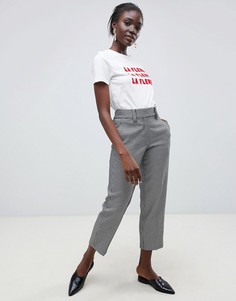 Укороченные брюки в ломаную клетку Selected - Серый