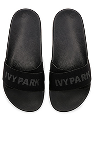 Logo tape slider - IVY PARK