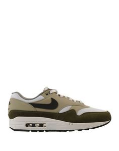Низкие кеды и кроссовки Nike