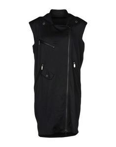 Короткое платье Karl Lagerfeld