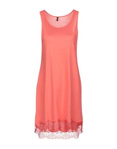 Короткое платье Guess