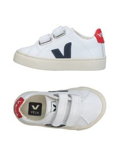 Низкие кеды и кроссовки Veja