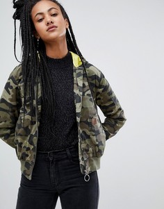 Куртка с камуфляжным принтом Volcom - Зеленый