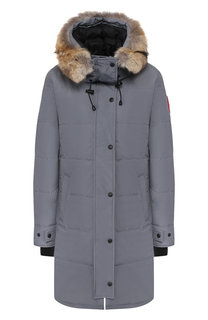 Приталенный пуховик с меховой отделкой капюшона Canada Goose