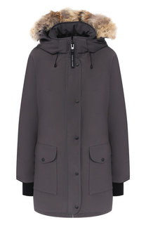 Приталенный пуховик с меховой отделкой капюшона Canada Goose