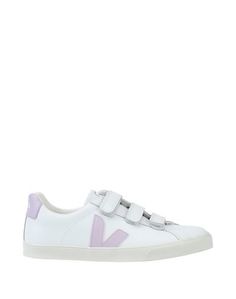 Низкие кеды и кроссовки Veja