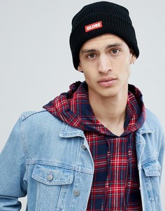 Globe Knitted Beanie with Logo Patch in Black - Черный