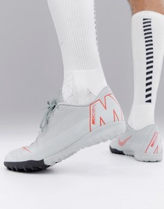 Серые футбольные бутсы Nike Football VaporX 12 Academy Astro Turf - Серый