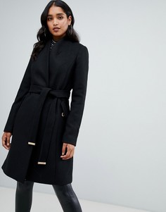 Строгое приталенное черное пальто с поясом Lipsy - Черный
