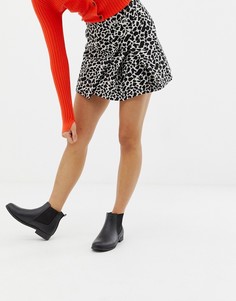 Boohoo wide foot flat heel chelsea boot in black - Черный