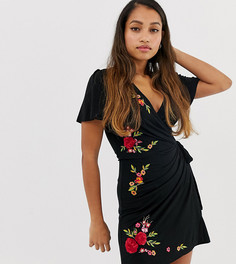 Платье с запахом и вышивкой ASOS DESIGN Petite - Черный