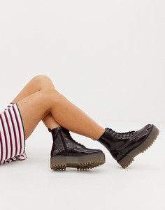 Массивные ботинки на шнуровке Bershka - Красный