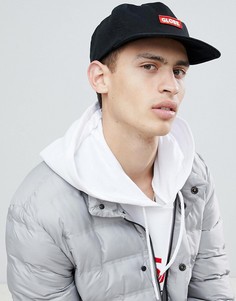 Globe Cap with Logo Patch Front Detail in Black - Черный