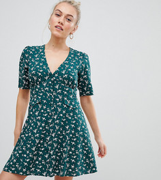 Платье мини на пуговицах с карманами и цветочным принтом ASOS DESIGN Petite - Мульти