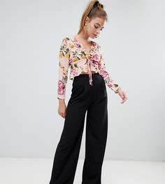 Широкие брюки со складками Boohoo Petite - Черный