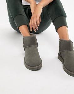 Серые ботинки UGG Classic Mini II - Серый