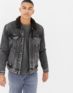 Черная джинсовая куртка с меховым воротником Levis x Justin Timberlake type 3 - Черный Levis®